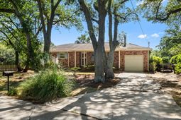 665 Port Circle photo 4