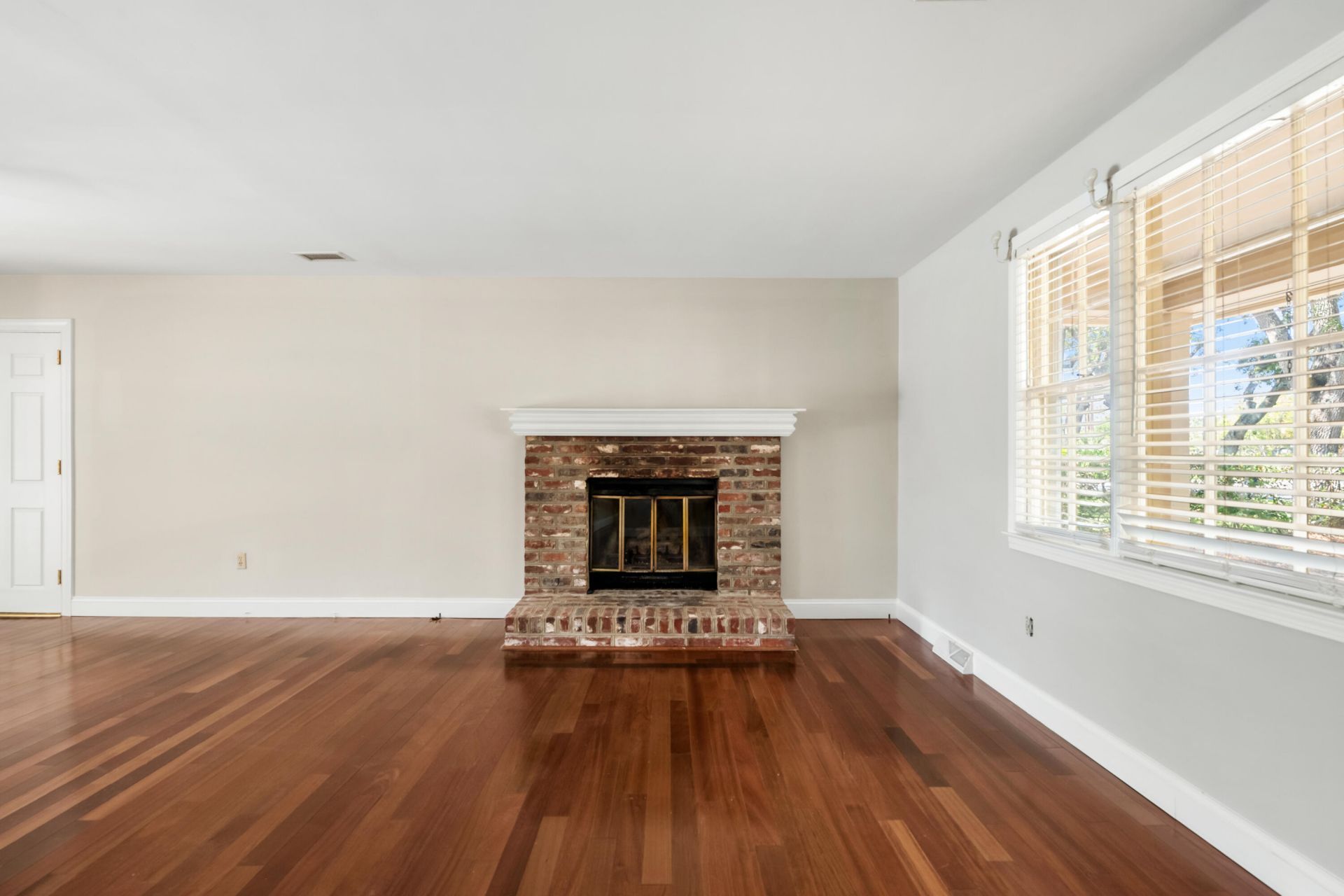 665 Port Circle Photo 27
