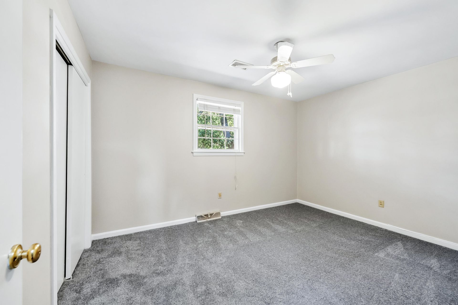 665 Port Circle Photo 44