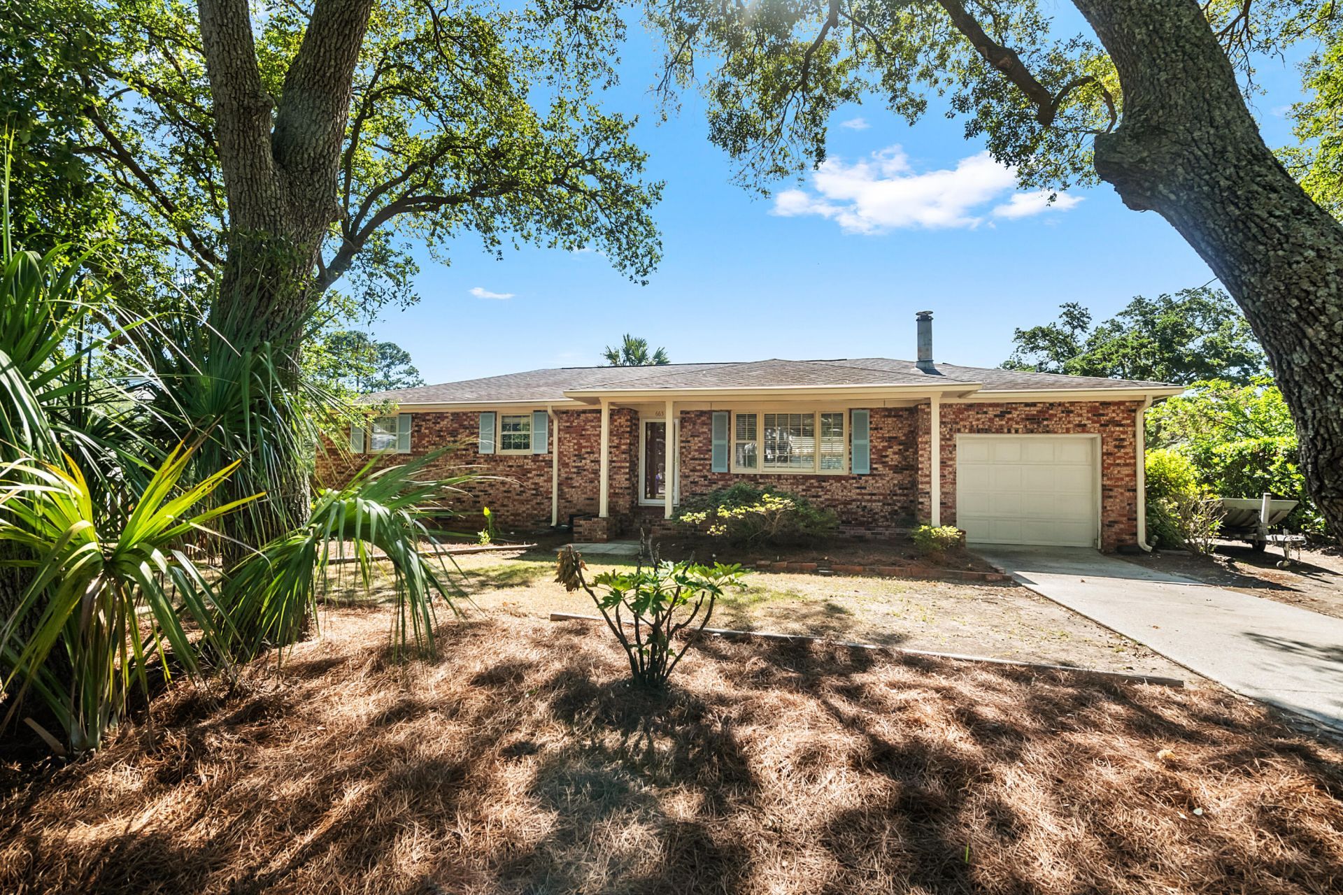 665 Port Circle Photo 5