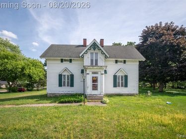 3557 W Walton Boulevard, Waterford Twp, MI 48329
