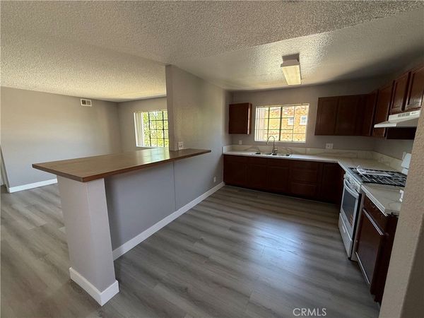 211 Magnolia, Unit 205, Glendale, CA 91204
