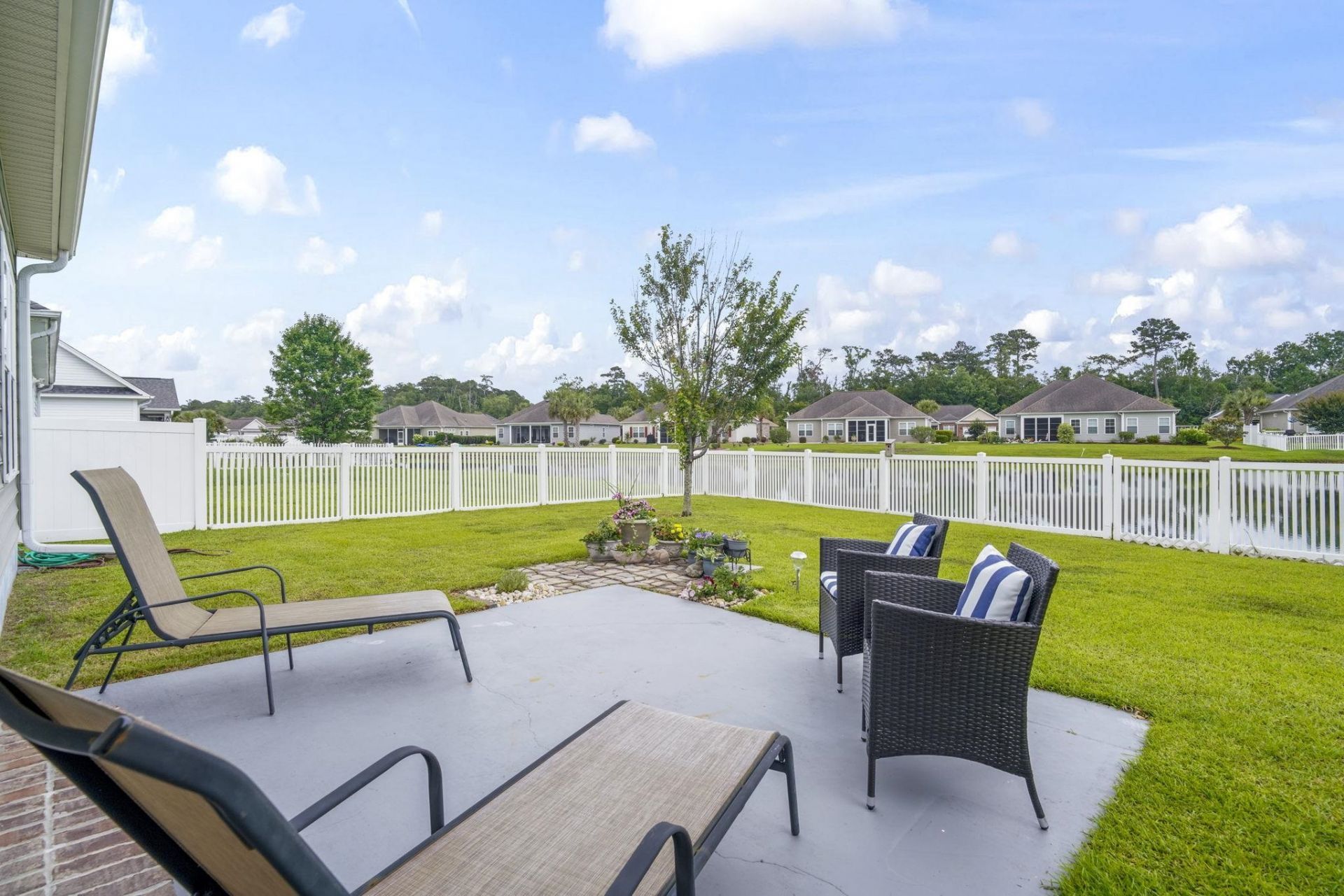 441 Battey Dr.  Photo 9