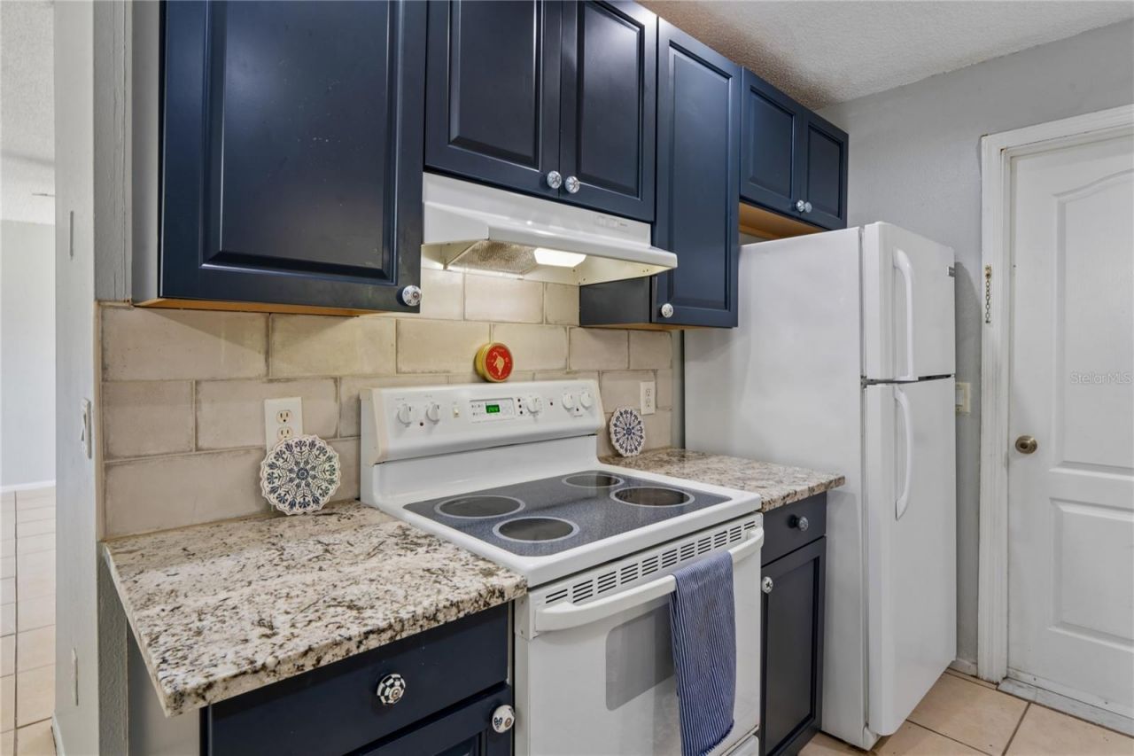 4362 Azora Road, Spring Hill, FL 34608 Photo