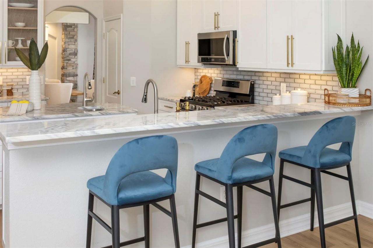 6215 Warbler Lane, Lakewood Ranch, FL 34202 Photo