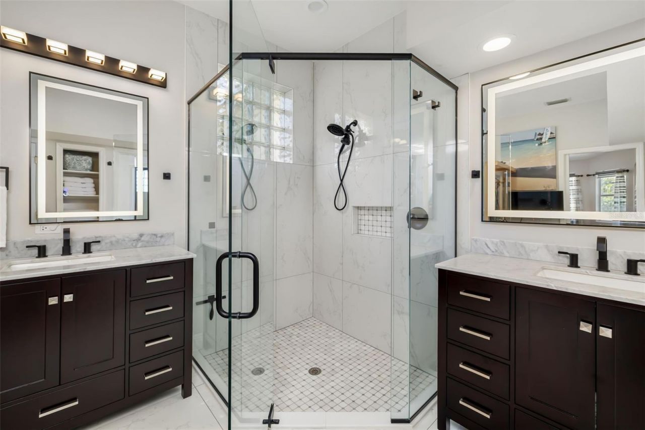 6215 Warbler Lane, Lakewood Ranch, FL 34202 Photo