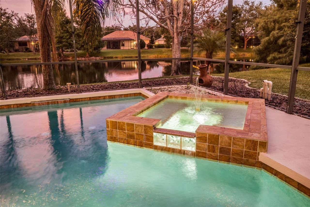 6215 Warbler Lane, Lakewood Ranch, FL 34202 Photo