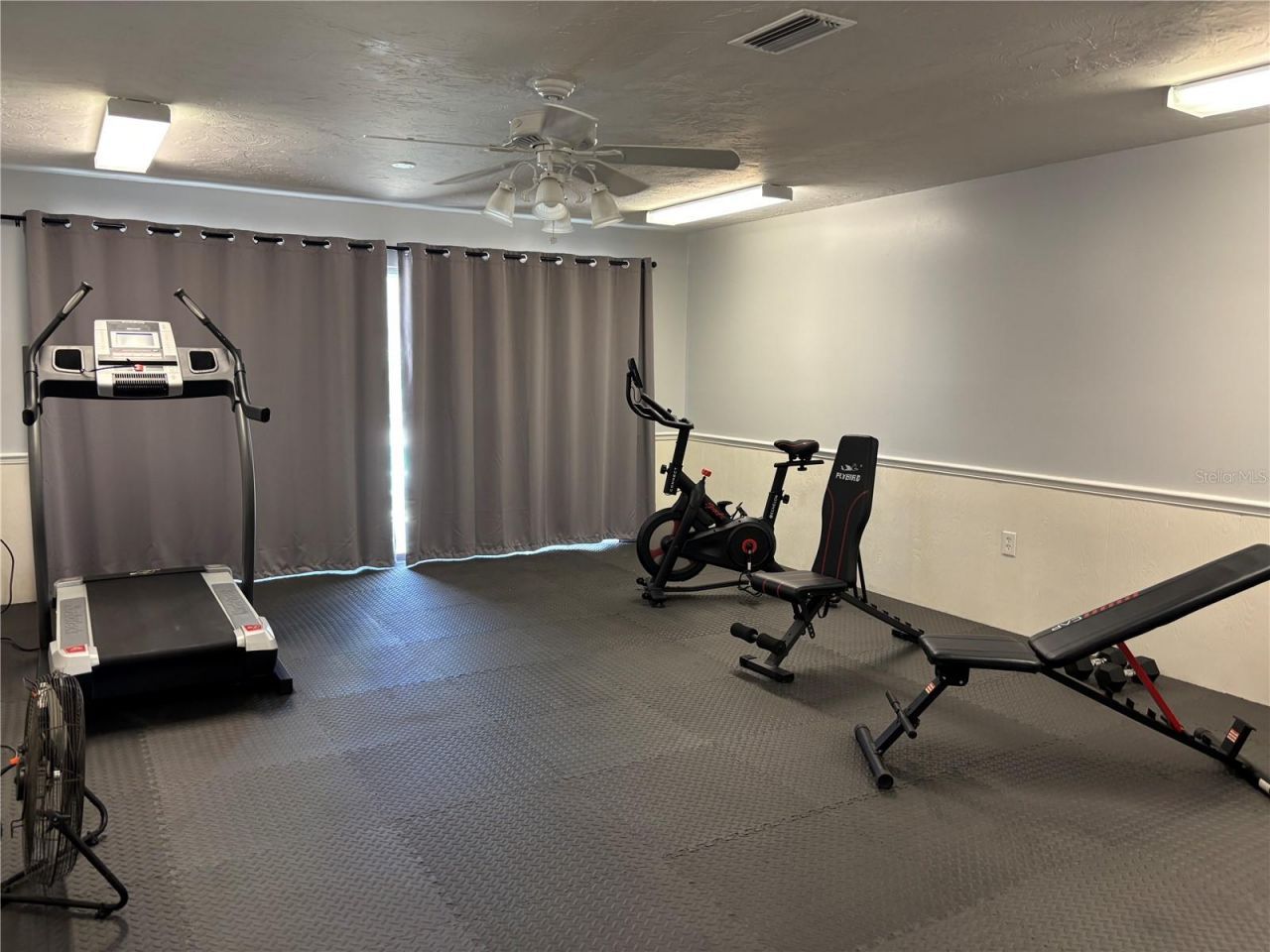 668 Park Circle , Bradenton, FL 34207 Photo