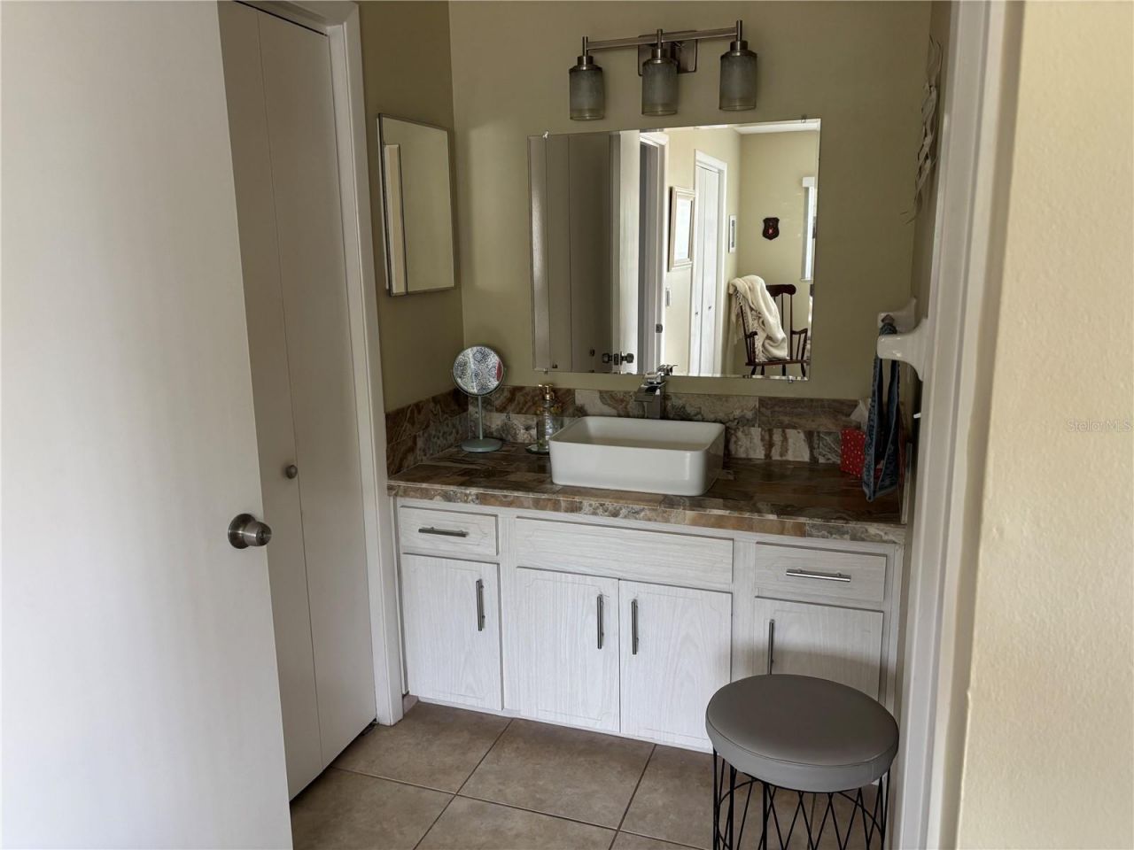 668 Park Circle , Bradenton, FL 34207 Photo