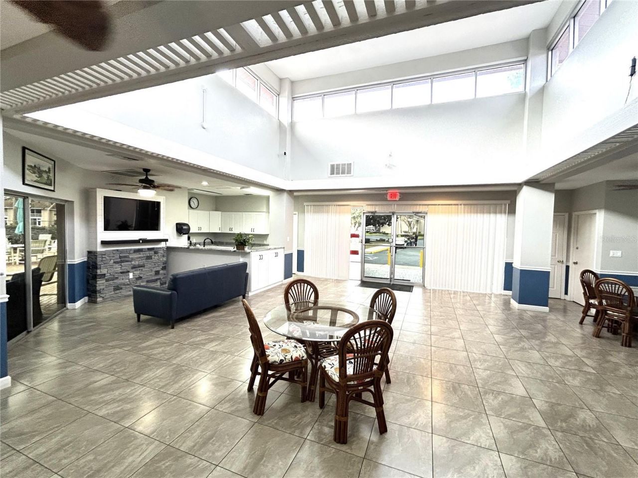 4916 Sunnybrook Drive , Unit 14, New Port Richey, FL 34653 Photo