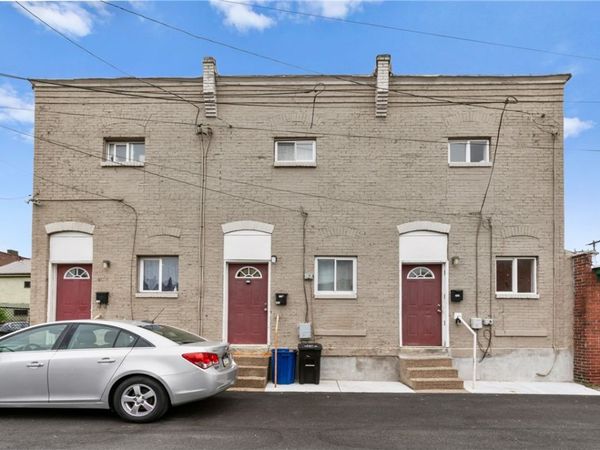 218-222 Joliet Way, Pittsburgh, PA 15224