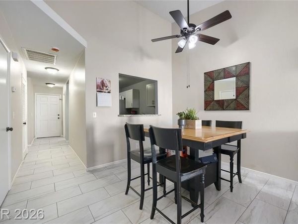 213 Crosswind Way , Las Vegas, NV 89145