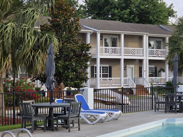 14 Schooner Drive , Swansboro, NC 28584