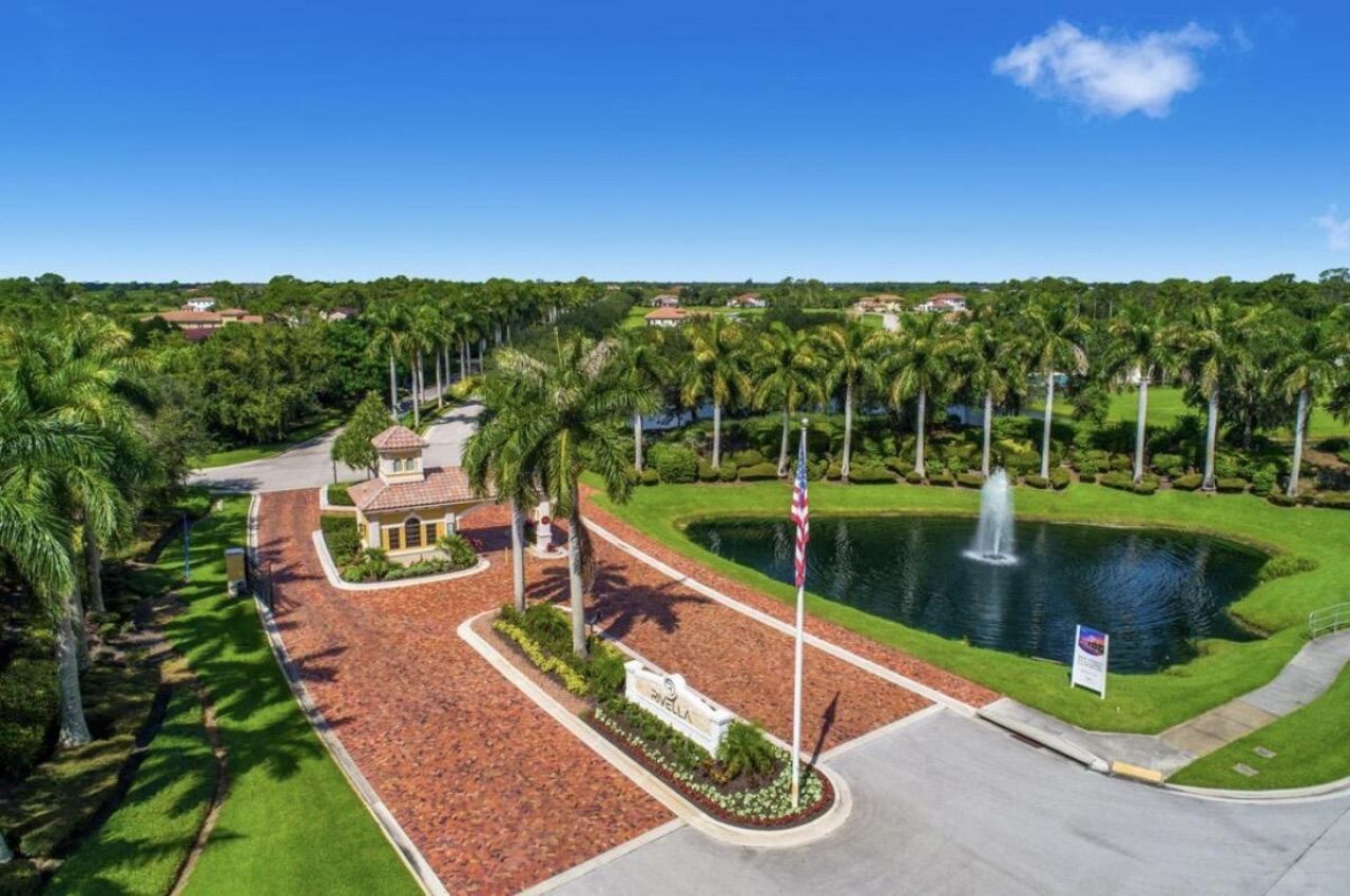 163 SE Via Lago Garda, Port Saint Lucie, FL 34952 Photo
