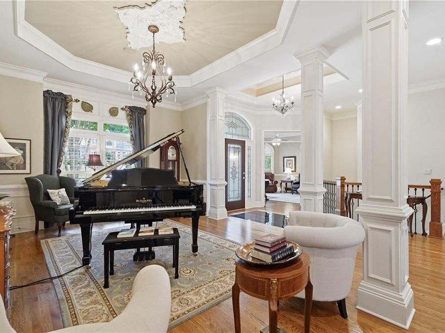 Property Image 6