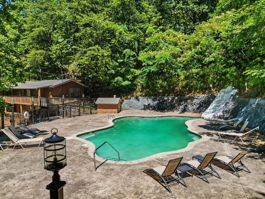 Property Image 40