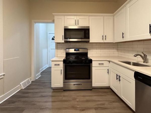 1039 TOLL STREET , CRUM LYNNE, PA 19022