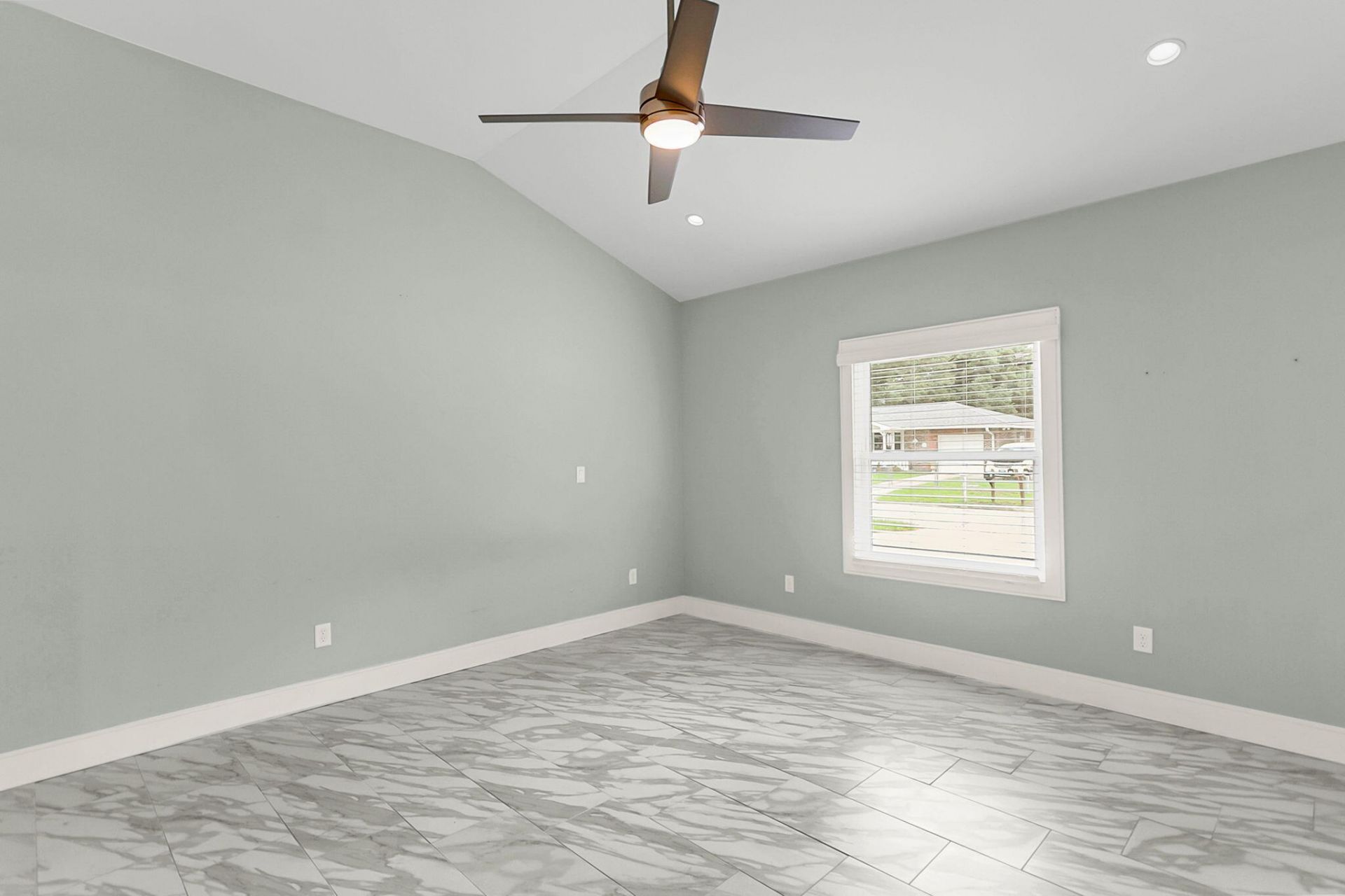 113 Aldene Avenue Photo 16