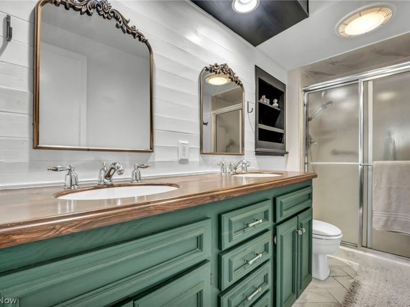 20417 Almar Drive, Shaker Heights, OH 44122 Photo 24