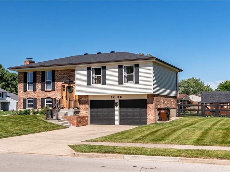 1000 Greenob Drive, Englewood, OH 45322 Photo 4