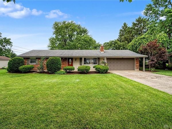 1895 N Longview Street, Beavercreek, OH 45432