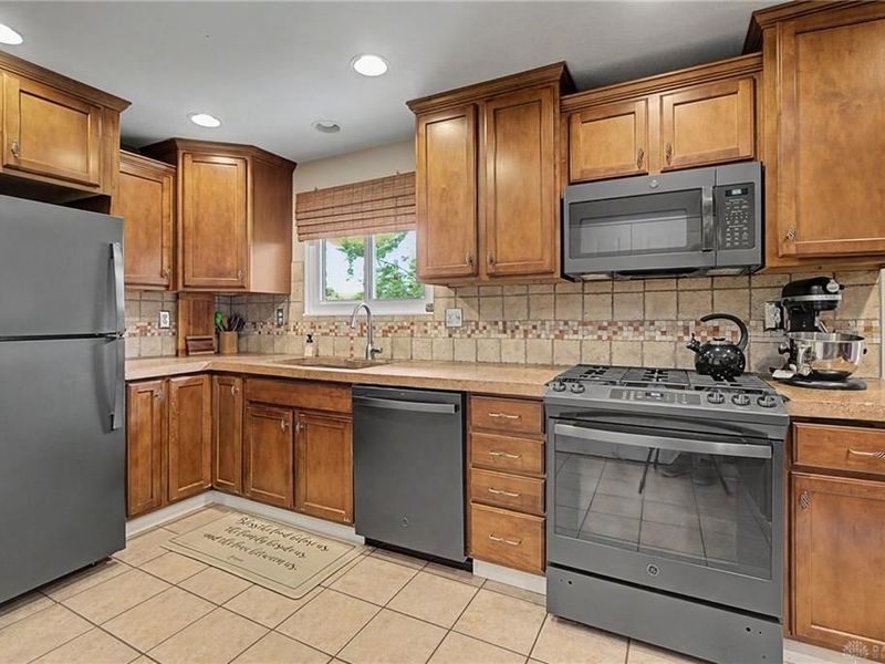 1895 N Longview Street, Beavercreek, OH 45432 Photo 10