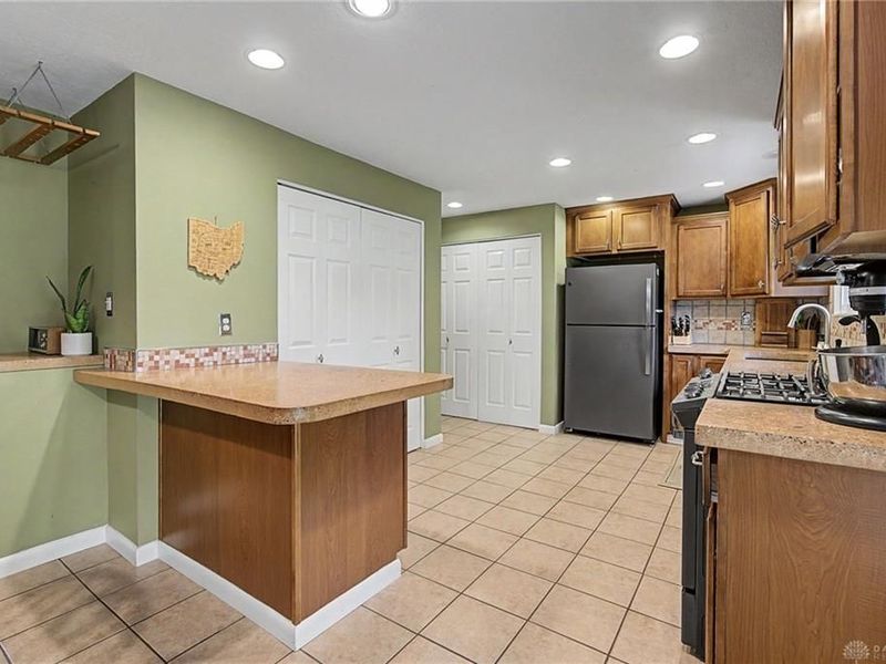 1895 N Longview Street, Beavercreek, OH 45432 Photo 7