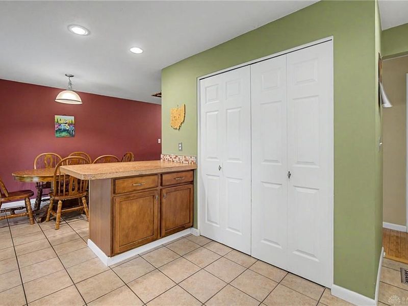 1895 N Longview Street, Beavercreek, OH 45432 Photo 8