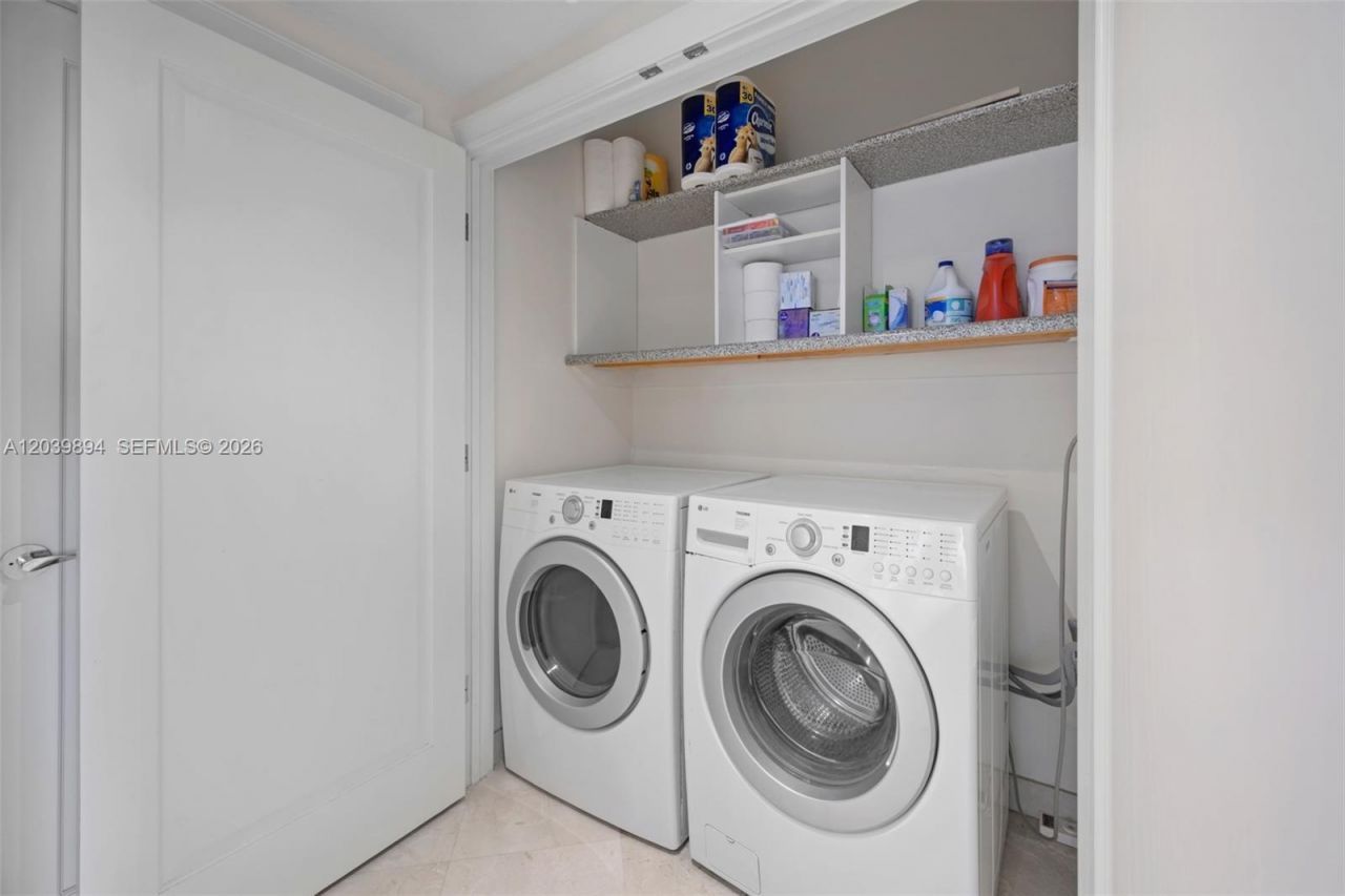 20191 E Country Club Dr , Unit TS8, Aventura, FL 33180 Photo