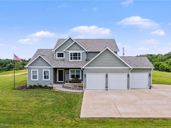 5667 N Torch Road , Coolville, OH 45723