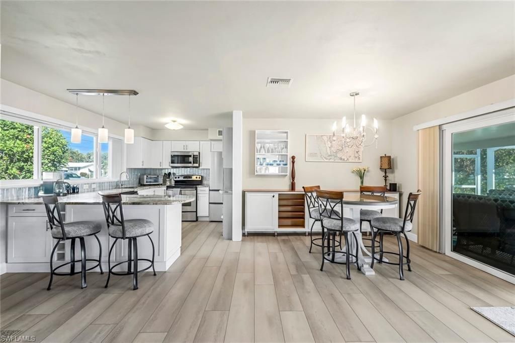 5205 SW 3rd Ave, Cape Coral, FL 33914 Photo