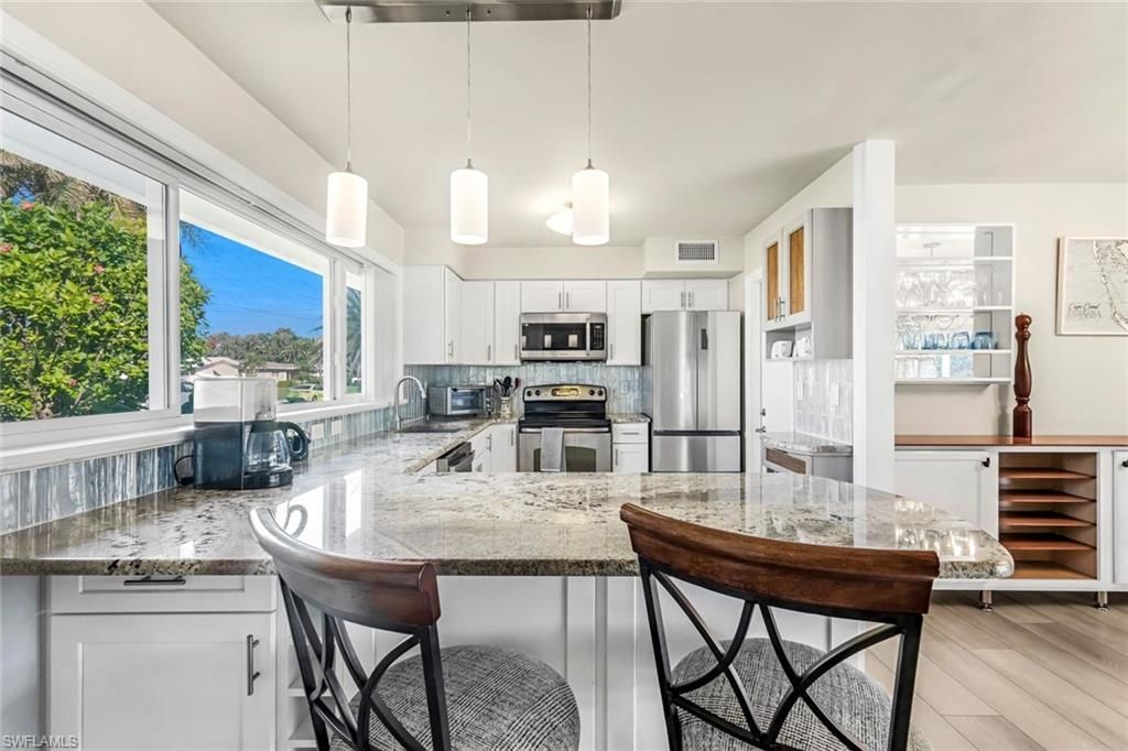 5205 SW 3rd Ave, Cape Coral, FL 33914 Photo