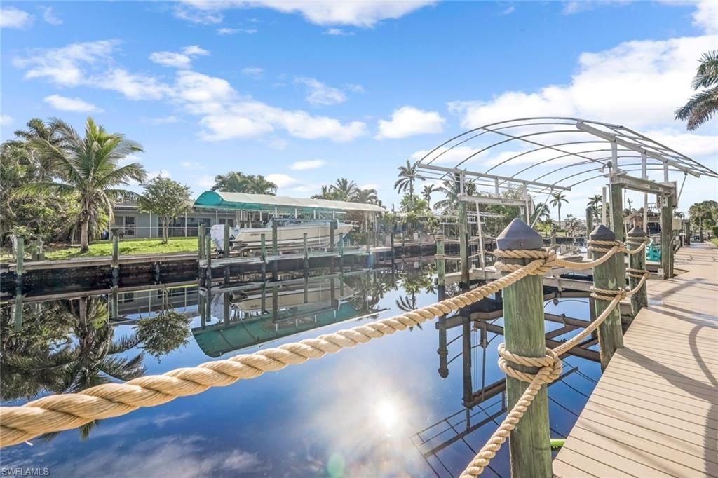 5205 SW 3rd Ave, Cape Coral, FL 33914 Photo
