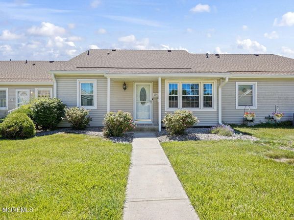 69 William And Mary Sq, Unit C, Freehold, NJ 07728