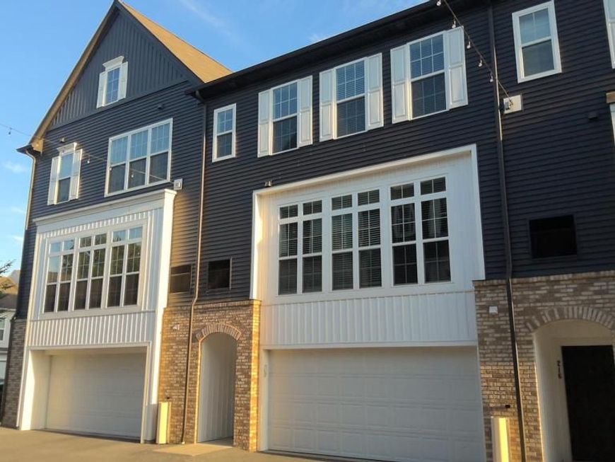 214 Mayer Place, Lancaster, PA 17601 Main Photo