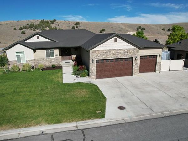 1134 S VISTA RIDGE DR W, Santaquin, UT 84655