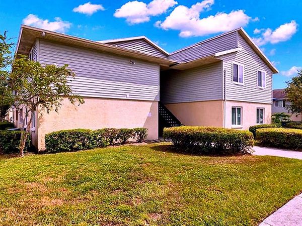 209 BERRY TREE PLACE , Unit 209, BRANDON, FL 33510
