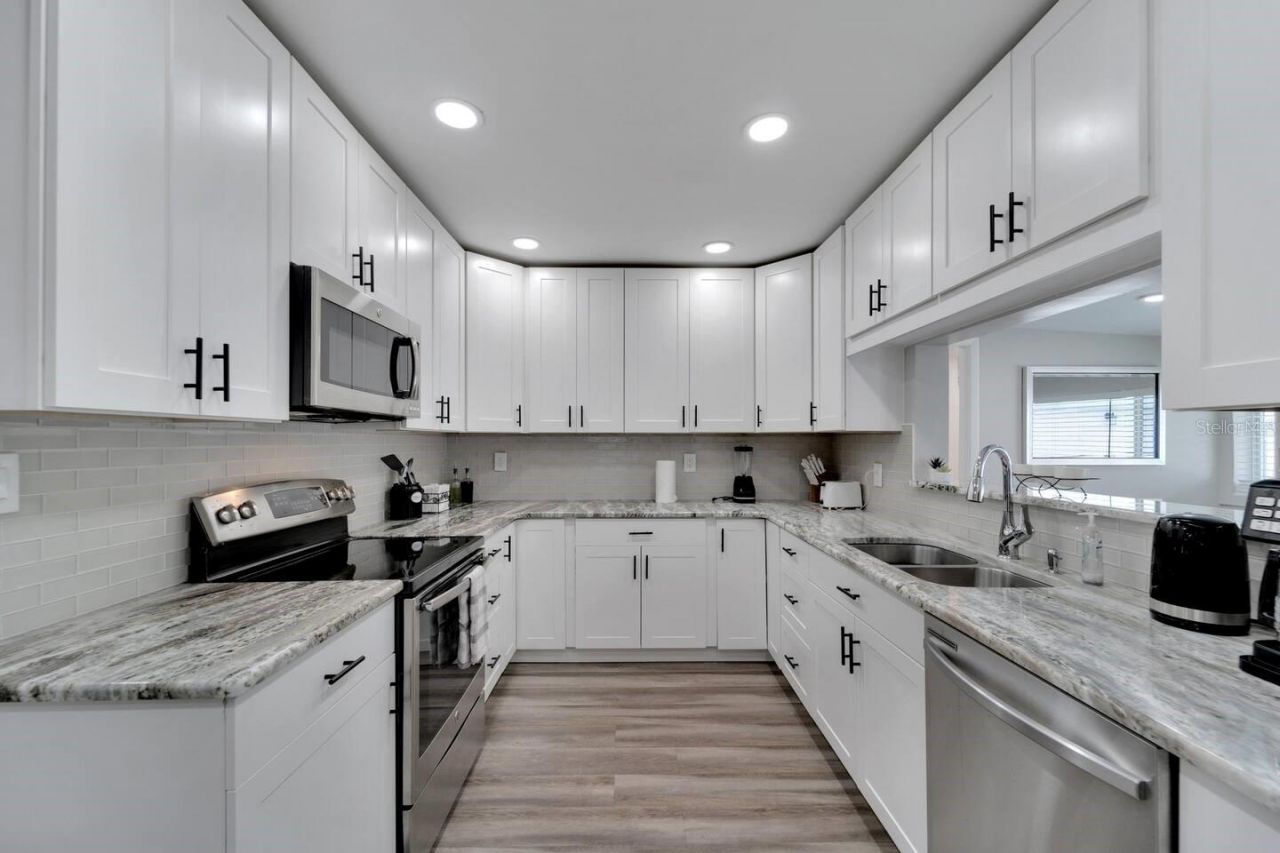 2219 16th Street N, Saint Petersburg, FL 33704 Photo