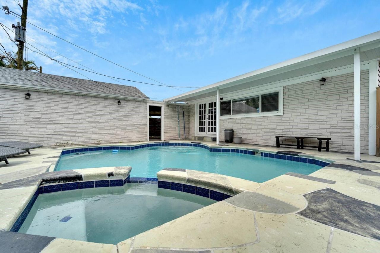 2219 16th Street N, Saint Petersburg, FL 33704 Photo