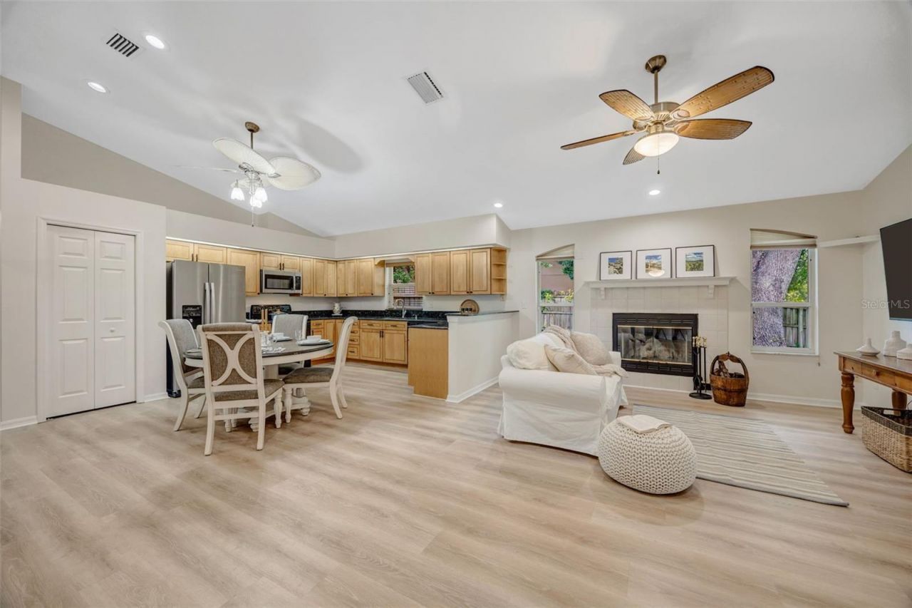 3015 Folklore Drive, Valrico, FL 33596 Photo