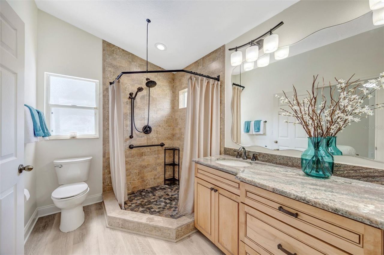 3015 Folklore Drive, Valrico, FL 33596 Photo