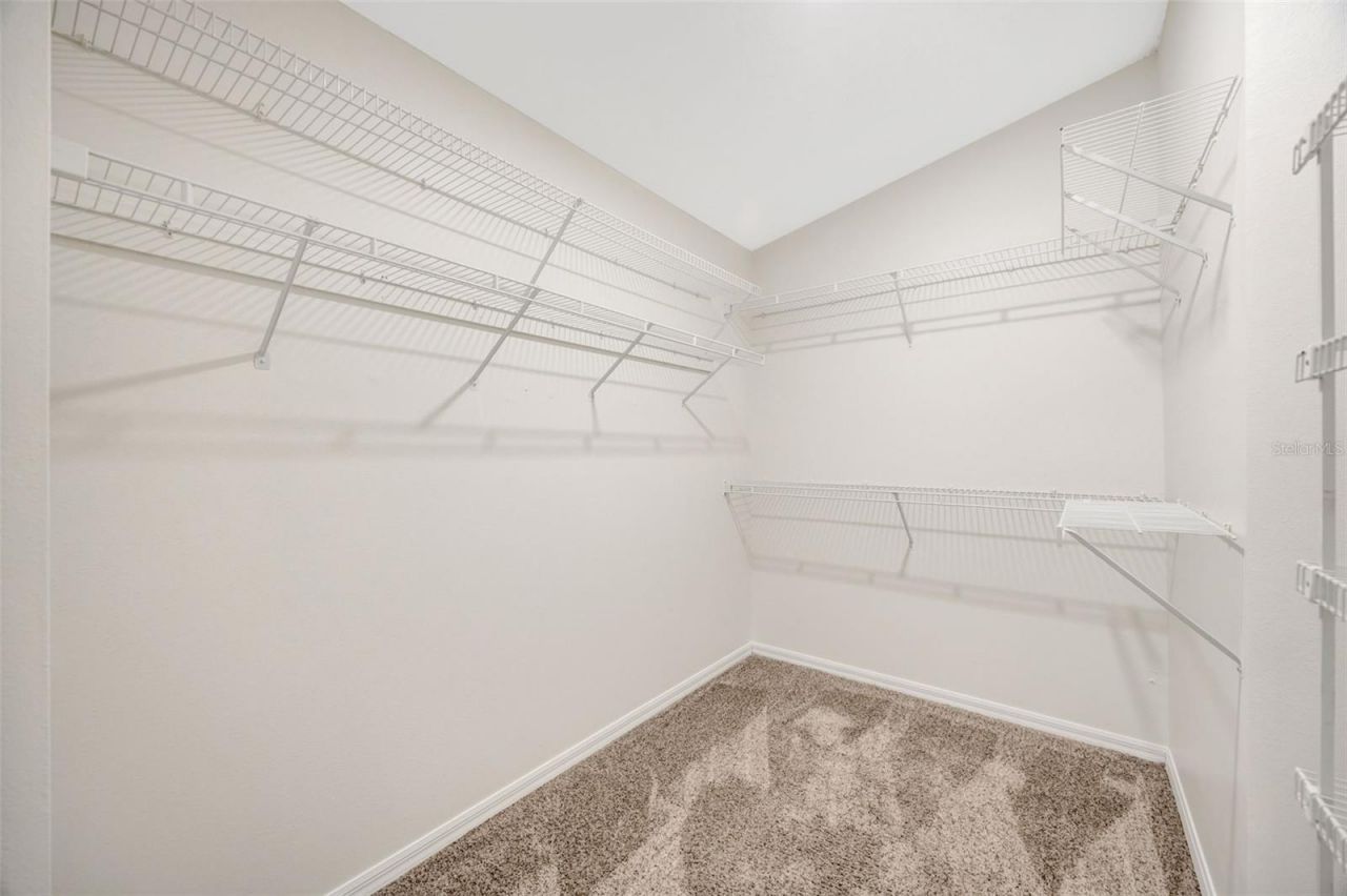 3015 Folklore Drive, Valrico, FL 33596 Photo