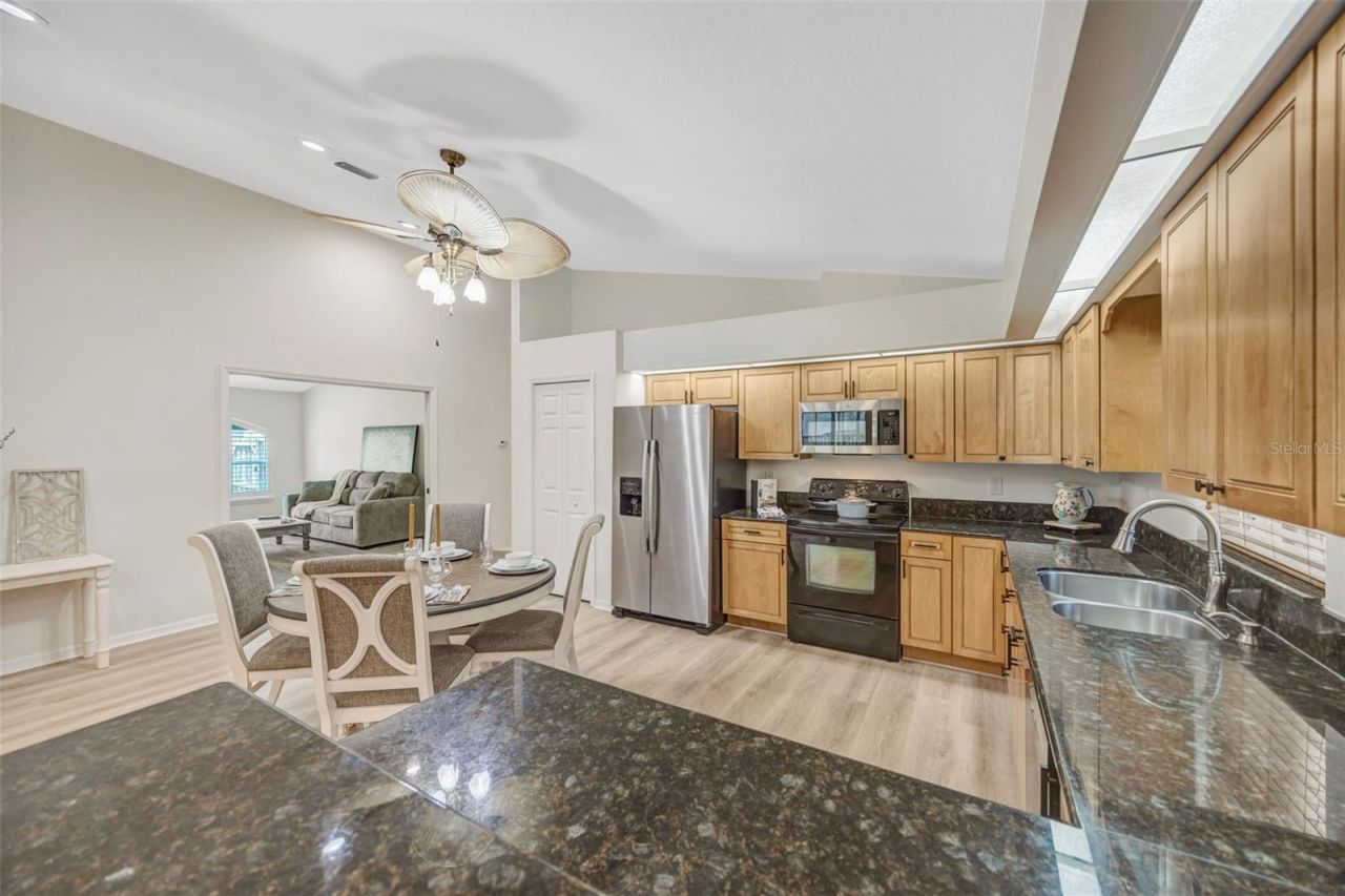 3015 Folklore Drive, Valrico, FL 33596 Photo