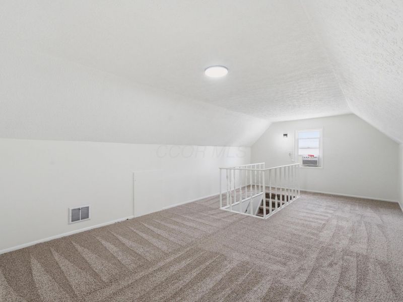933 S Broad Street, Lancaster, OH 43130 Photo 29