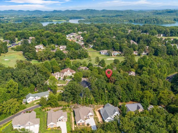 304 Uhdali Place, Loudon, TN 37774