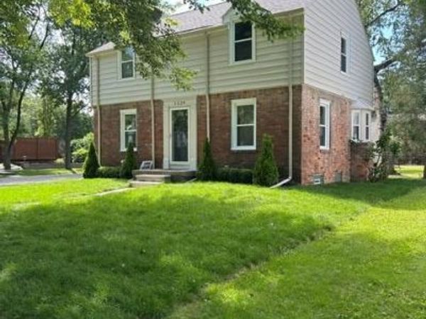 1124 E 5th Street, Royal Oak, MI 48067