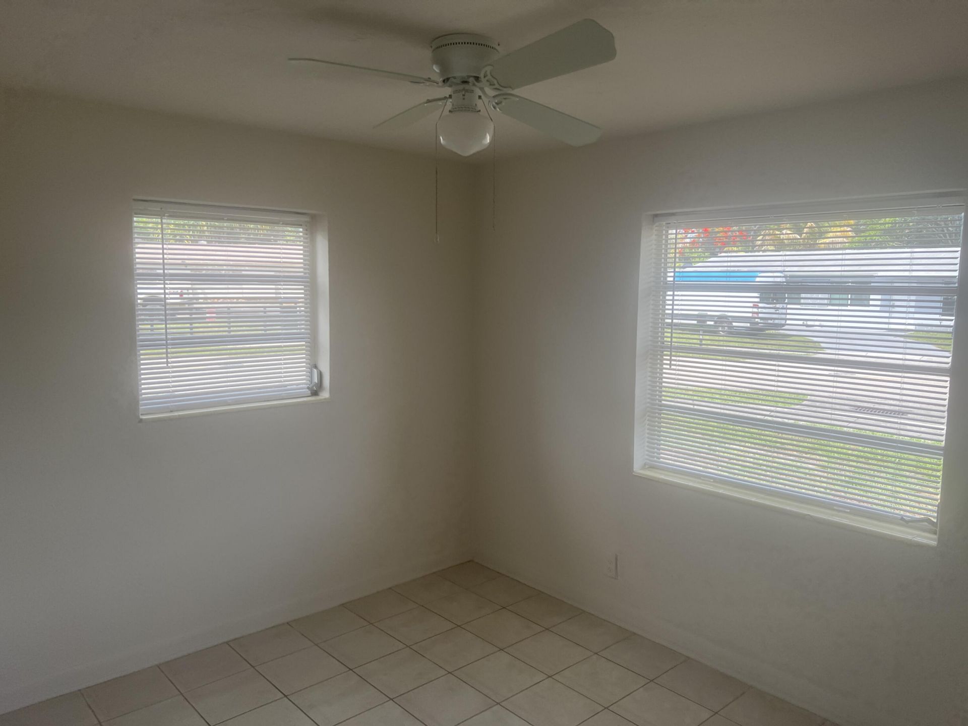 2410 SW 44th Avenue, Fort Lauderdale, FL 33317 Photo