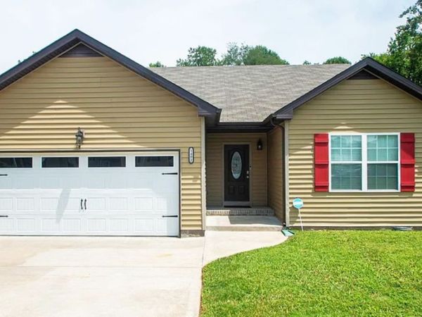 1405 Jenny Ln, Clarksville, TN 37042