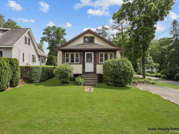 37 Yates Avenue , Poughkeepsie, NY 12601