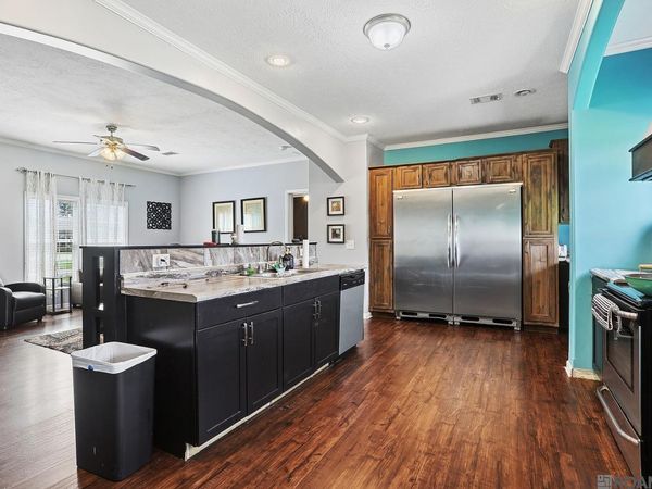 5711 Rollins Rd, Zachary, LA 70791